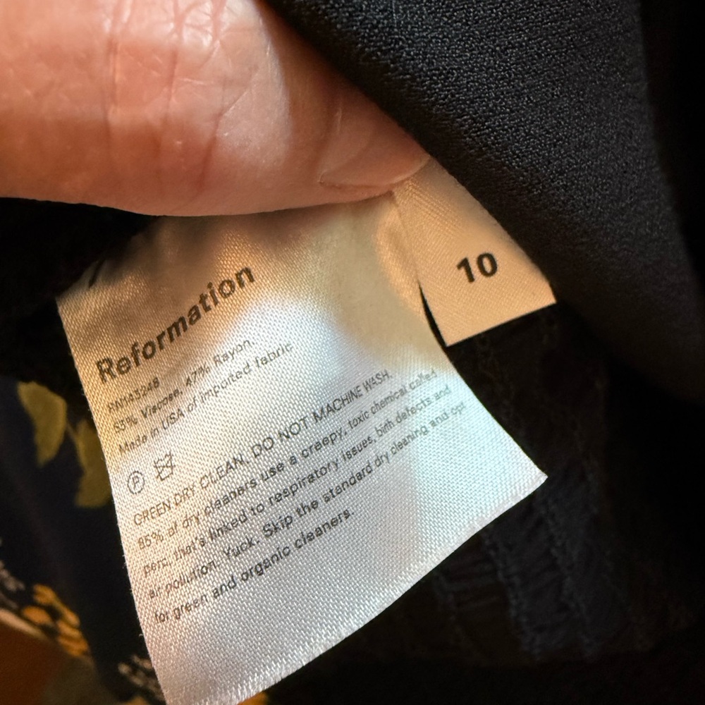 Reformation Top - Picture 7 of 7